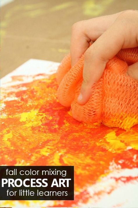 Fall Color Mixing Process Art for Toddlers and Preschoolers #toddlers #preschool #processart #fall #fallactivities Process Art For Toddlers, Fall Tree Craft, Art For Toddlers, Fall Crafts For Toddlers, Orange Craft, Toddler Lessons, Preschool Art Projects, November Crafts, Lesson Plans For Toddlers