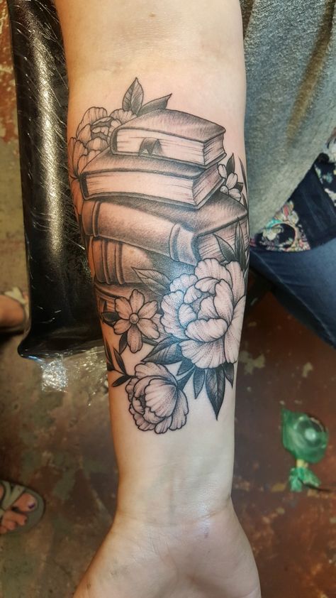 Book Teacup Tattoo, Book And Flower Tattoo Sleeve, Book Stack With Flowers Tattoo, Peony And Book Tattoo, Stack Of Books With Flowers Tattoo, Stacked Book Tattoo, Stack Of Book Tattoo, Book Stack Tattoo Ideas, Book And Tea Tattoo