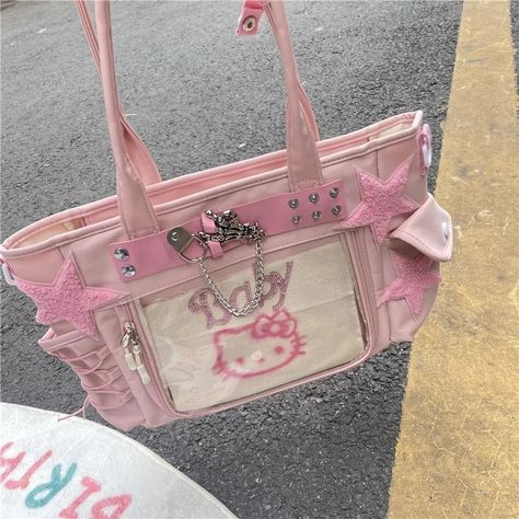 💗 Y2K Pink Hello Kitty Star Bag 💗 LlNK lN BlO #hellokitty #hellokittycore #hellokittyaddict #bag Y2k Pink Hello Kitty, Ameena Core, Hello Kitty Star, Y2k Pink Aesthetic, Star Bag, Message Bag, Pink Kitty, Dream Bag, Juicy Couture Purse