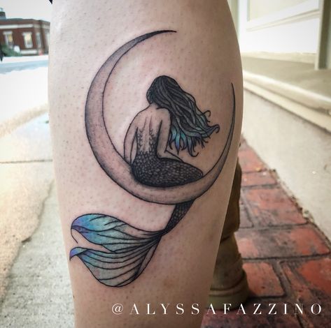 #mermaid #mermaidtattoo #moontattoo #calftattoo #tattoosforwomen #tattoo #tattooideas Plus Size Mermaid Tattoo, Mermaid Ankle Tattoo, Mermaid And Moon Tattoo, Ariel Tattoo, Mermaid Tattoo Designs, Capricorn Tattoo, Chic Tattoo, Mermaid Tattoo, Mermaid Tattoos