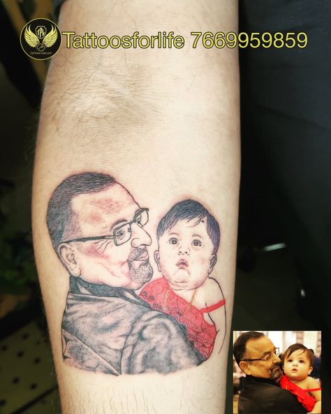 portrait tattoo, image tttoo, hand tattoo, father daughter tattoo Father And Daughter Tattoo, Father Daughter Tattoo, Tattoo Father, Father Daughter Tattoos, Tattoo Portrait, Daughter Tattoo, Father And Daughter, Tattoos For Daughters, Hand Tattoo