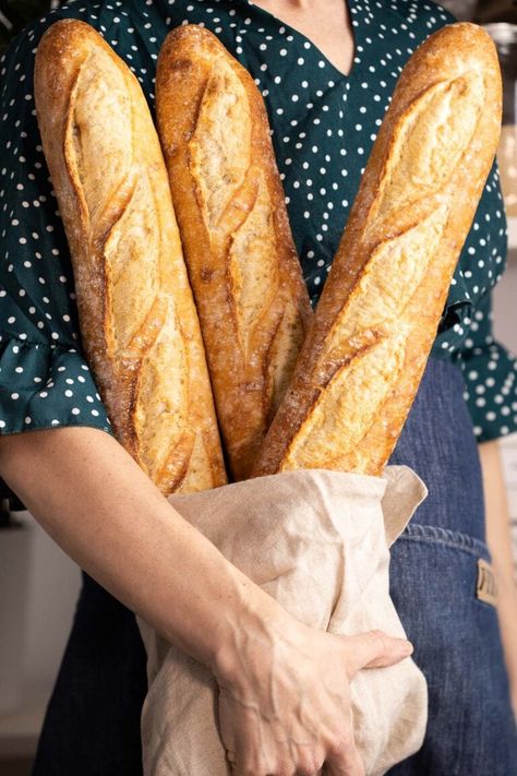 Sourdough Baguettes https://www.feastingathome.com/sourdough-baguette-recipe/ Sourdough French Baguette Recipe, Sourdough Baguette Recipe With Starter, Croissant Baguette, Sourdough Baguette Recipe, Sourdough Baguettes, French Baguette Recipe, Sourdough Baguette, Feasting At Home, Baguette Recipe