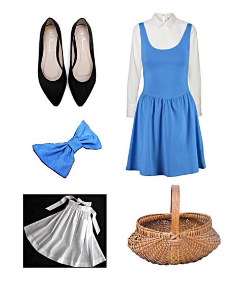 DIY Belle Blue Dress Costume Belle Costume Diy, Belle Blue Dress Costume, Diy Princess Costume, Belle Blue Dress, Blue Dress Costume, Belle Halloween, Bella Disney, Dress Up Ideas, Belle Outfit