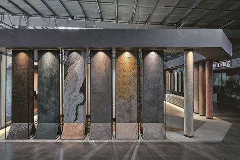 Granite Showroom, Marble Showroom, Factory Interior, Ceramic Store, Showroom Design, Shop Interior Design, Shop Interior, Store Decor, Picture Gallery