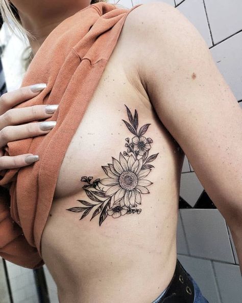 Sunflower Tattoo Shoulder, Tattoo Aesthetic, Cool Chest Tattoos, Inspiration Tattoos, Thigh Tattoos, Sunflower Tattoos, Tattoo Girls, E Tattoo, The Beauty Of Nature