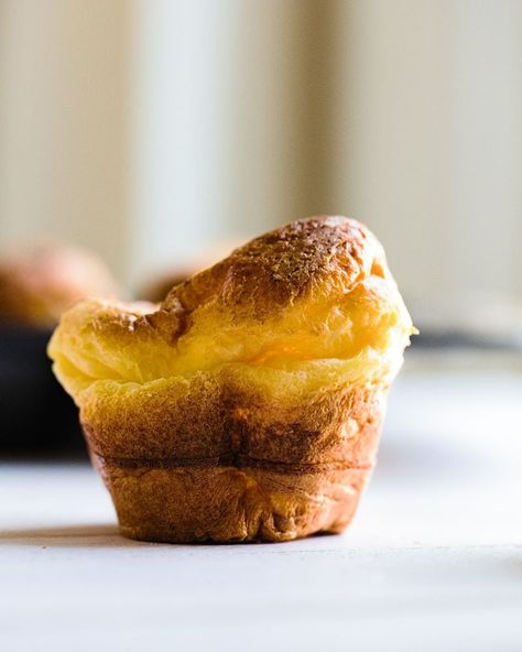 Pretty Simple Popovers | A Couple Cooks Fastest Bread Recipe, Fast Bread, Popover Recipe, Vegetarian Thanksgiving, Couple Cooking, Food Website, Breakfast Bake, Favorite Side Dish, Thanksgiving Side Dishes