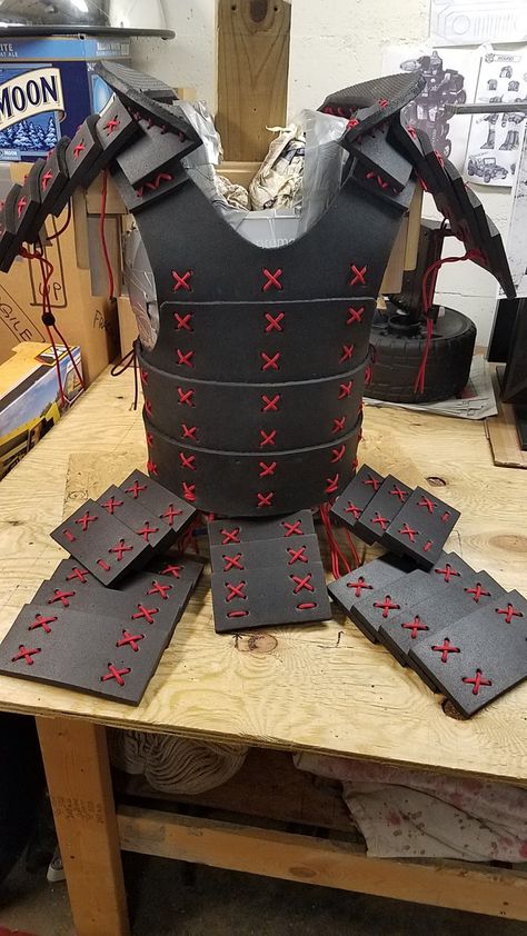 Project Prowl: Samurai Armor Update Transformer Costume, Samurai Clothing, Cardboard Costume, Armadura Cosplay, Foam Armor, Armor Drawing, Armor Clothing, Knight Costume, Samurai Artwork