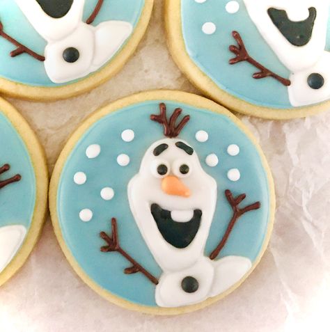 Disney Frozen Cookies Decorated, Olaf Cookies Royal Icing, Disney Cookies Royal Icing, Olaf Cookies Decorated, Frozen Royal Icing Cookies, Frozen Cookies Decorated, Disney Cookies Decorated, Frozen Birthday Cookies, Sugar Cookies Decorated Christmas