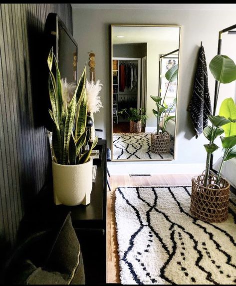 Boho Afro Chic African Style, Afrocentric Modern Decor, Afro Boho Apartment, Afro Boho Aesthetic, Boho African Bedroom Decor, African Inspired Bedroom Modern, African Inspired Decor Master Bedrooms, African Bohemian Style Living Rooms, African Apartment Decor