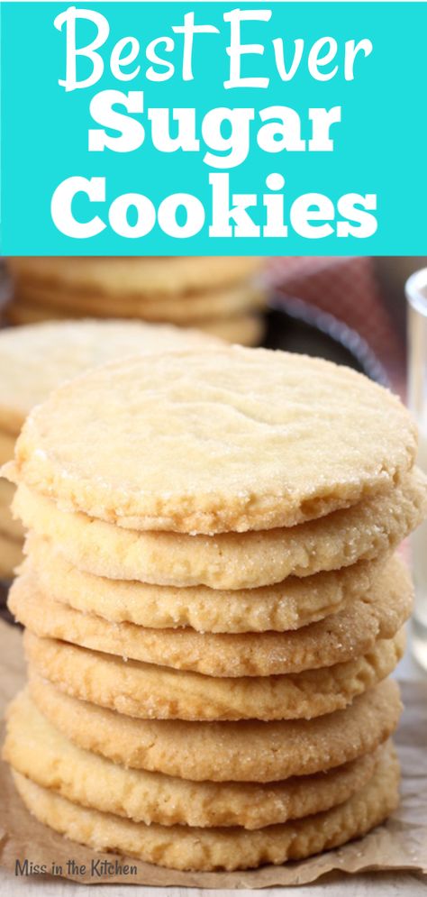 The Best Ever Sugar Cookies Recipe made with real butter! Great to bake and share! Crisp Sugar Cookie Recipe, Crispy Sugar Cookie Recipe, Drop Sugar Cookies, Xmas Cookie, Butter Sugar Cookies, Cinnamon Sugar Cookies, Recipe Cookies, Sugar Cookie Recipe Easy, Best Sugar Cookie Recipe