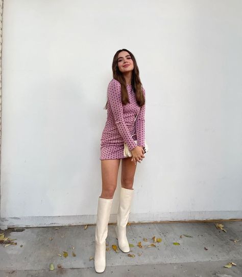 Lailany Sota on Instagram: “ok pero usar mini vestidos con botas 📈📈📈📈” Boots Mini Dress, Gogo Boots Outfit, White Gogo Boots, Gogo Boots, Pink Mini Dresses, Boots Outfit, Warm Weather, Pink Dress, Sweater Dress