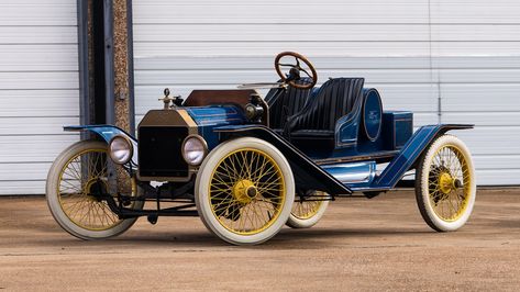 1915 Ford Model T Runabout presented as Lot U60 at Kissimmee, FL Ford Model T, Cars Vintage, Old Classic Cars, Classy Cars, File Storage, Offroad Trucks, American Cars, Model T, Classic Cars Vintage