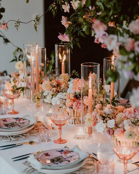 Rose Gold Wedding Ideas, Apricot Wedding, Color Pesca, Gold Wedding Ideas, Color Durazno, Rose Gold Wedding Decor, Tribeca Loft, Gold Wedding Theme, Loft Wedding