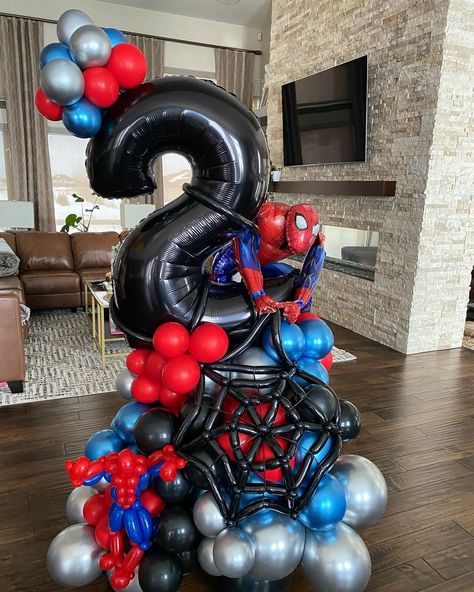 Spider-Man is my hero🕸🕷 Spider Balloon Decoration, Happy Birthday Superhero, Spider Balloon, Fête Spider Man, Balloon Stack, Spiderman Balloon, Superhero Birthday Party Decorations, Spiderman Birthday Party Decorations, Birthday Superhero