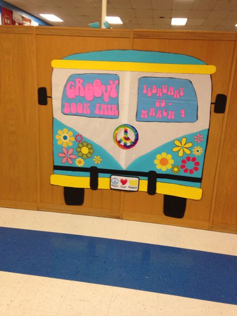 Big display for a groovy book fair. Scholastic Spring 2016 Book Fair peace love and books Boho Groovy Bulletin Board Ideas, 70s Theme Bulletin Board, Disco Classroom, Groovy Classroom Decor, Decoration Organization, Groovy Classroom, Groovy Theme, 60s Theme, Classroom Decor Ideas