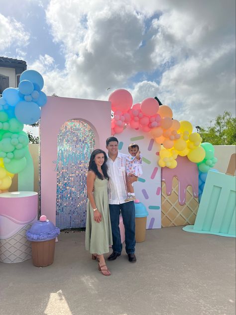 Candy land Childrens birthday party Two Sweet Birthday Party Backdrop, Two Sweet 2nd Birthday, Two Sweet Birthday, Candy Land Birthday Party, Candyland Birthday, Sweet Party, 2nd Birthday Party, Wood Backdrop, Two Sweet