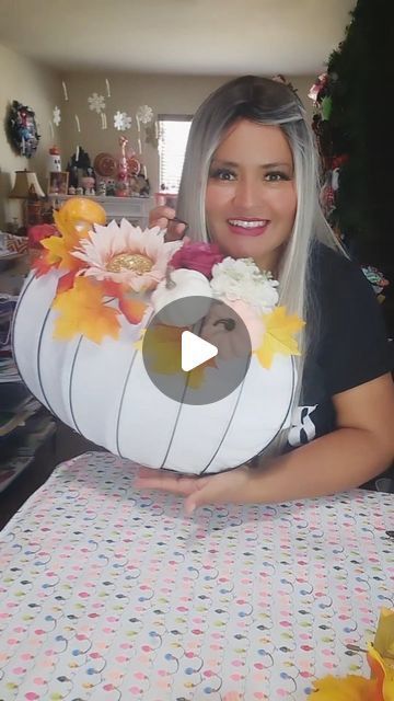 Victoria Celeste |  DIYs & CRAFTS on Instagram: "🍁DIY Pumpkin wreath form from @dollartree  Super easy idea for your fall decor 🍂🍁 What do you think about this idea? 😉🍁🍂  🍂🍁😊🫶SHARE LIKE AND COMMENT FOR MORE PROJECTS!!  #pumpkins  #diy #fall #manualidades #diycrafts #dollartree #fall  #viralvideo #easyproject #artist #decor #wreaths #handmade" Pumpkin Metal Wreath Form Diy, Fall Pumpkin Wreath Diy, Pumpkin Wire Form Ideas, Dollar Tree Pumpkin Wreath Diy, Dollartree Diy Decor, Wire Pumpkin Wreath Dollar Tree Diy, Easy Fall Wreaths Diy, Dollar Tree Pumpkin Wreath Form Ideas, Dollar Tree Fall Decor Diy Craft Ideas