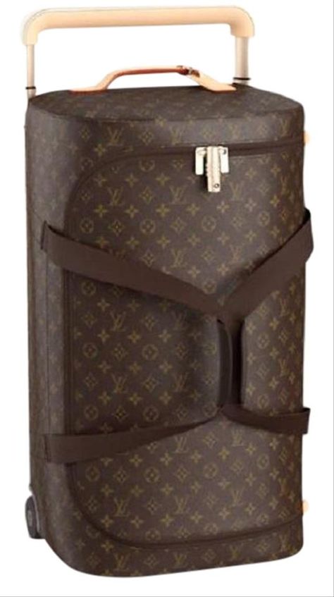 Louis Vuitton Suitcase, Louis Vuitton Luggage, Louis Vuitton Travel Bags, Louis Vuitton Travel, Sacs Design, Cheap Purses, Fashion Tote Bag, Cheap Handbags, Vuitton Bag