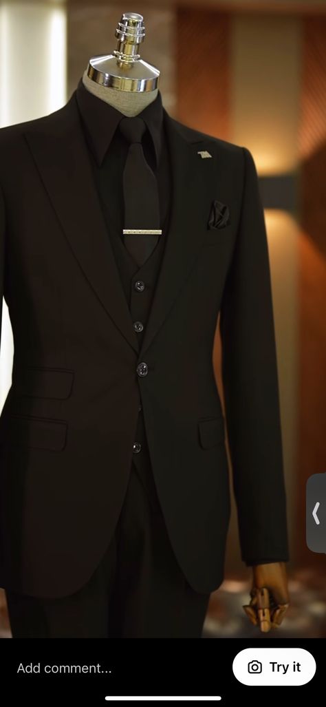 Italian Suits For Men Classy, Tuxedo Aesthetic, Black Suit Aesthetic, Guys Fashion Casual, Stylish Mens Suits, Black Suit Men, Suits Men Business, Classy Suits, Classy Outfits Men