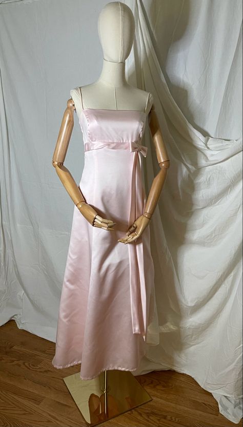 Vintage Slip Dress Pink, 2000s Bridesmaid Dress, Pink Vintage Prom Dress, 90s Bridesmaid Dresses, 2000s Formal Dresses, Pink Silk Prom Dress, Coquette Pink Dress, Pink Vintage Dresses, Robe Coquette