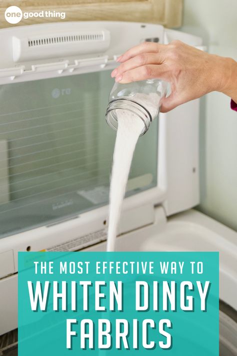 Whiten Whites, Laundry Whitening, How To Whiten Clothes, Dingy Whites, Brighten Whites, Homemade Cleaning Supplies, Laundry Solutions, Easy Cleaning Hacks, Homemade Laundry