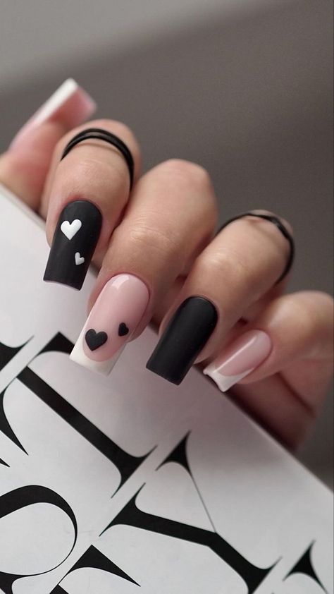 Basic Baddie Nails, Black And White Nail Art, Nail Quotes, Hippie Nails, Viral On Tiktok, Summer Toe Nails, Baddie Nails, Work Nails, Cute Summer Nails