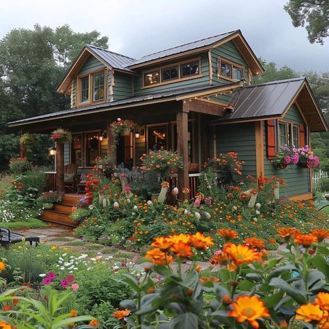 Cottage Core Homes Exterior, Homes Aesthetic Exterior, Flower House Aesthetic, Cottagecore Aesthetic House Outside, Dream Home In The Woods, Character House Flower Vibe, Pnw Home Exterior, Old Ranch Style Homes, Earthy Homes Exterior