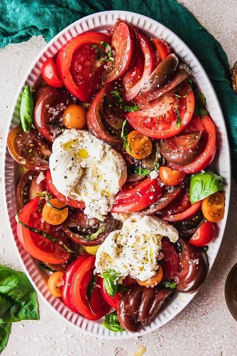 Burrata Caprese Salad, Watermelon Basil Salad, Harvest Meals, Burrata Caprese, Heirloom Tomato Recipes, Burrata Recipe, Too Hot To Cook, Summer Dinner Ideas, Vegetable Salads