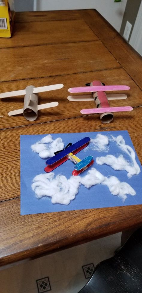 Transport Art Preschool, Transportation Creative Activities, Transportation Air Preschool, Airplane Eyfs Activities, Transportation Lessons Kindergarten, Air Transportation Theme Preschool, Air Transport Craft For Preschool, Transportation Theme Preschool Crafts Art Projects, Crafts For Transportation Theme