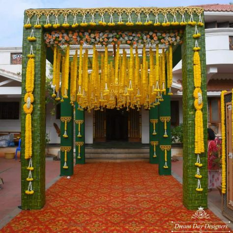 haldidecor#yellowtheme#weddingdecoration#receptiondecoration#pellikuthurudecor#pellikodukudecor#konguweddings#kongubrides#floraldecor Yellow Theme Decoration, Pandiri Decorations, Pelli Decoration, Engagement Setup, Haldi Photos, Door Flower Decoration, Hindu Wedding Decorations, Bangalore Wedding, Small Wedding Decor