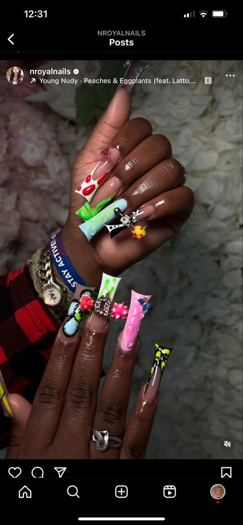 Rockstar Nail Designs, Rockstar Nails Acrylic, Long Junk Nails, Long Exotic Nail Designs, Jamaica Nails, Exotic Nail Designs, Duck Nail, Rockstar Nails, Halloween Nail Art Tutorial