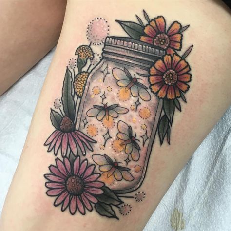 1,392 Likes, 40 Comments - chelsea jane (@dearchels) on Instagram: “Fireflies and some Kansas #wildflowers. I hope everyone gets to see a field of lightning bugs in…” Kansas Wildflowers, Jar Tattoo, Firefly Tattoo, Lightning Bugs, Lady Bug Tattoo, Bug Tattoo, Theme Tattoo, Inspiration Tattoos, Geniale Tattoos