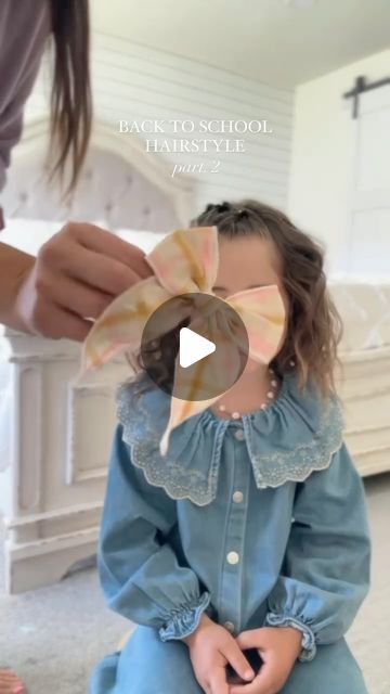 Little Poppy Co. on Instagram: "@jaqui.folsom keeping you covered for those back to school hairstyles!!🎀   #backtoschool #backtobows #backtoschoolhairstyles #backtoschoolshopping #backtoschoolhair #toddlerfashion #toddlerhairstyles" Toddler Fall Hairstyles, Bow Hairstyle For Kids, Toddler Picture Day Hair, Curly Kids Hairstyles, Bun Hairstyles For Kids, Girl Toddler Hairstyles, Hairstyles With Bows, Bangs Back, Picture Day Hair