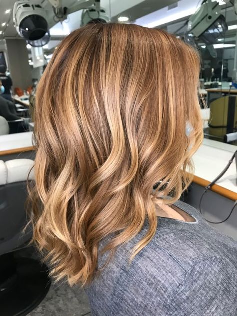 #BlondeHairGoals #BlondeTransformation #HairMakeover #BlondeBeauty #BlondeAmbition #HairInspo #BlondeBombshell #BlondeJourney #NewHairWhoDis #BlondeVibes #HairTransformation #BlondeLife #BlondeHighlights #BlondeObsessed #BlondeMagic Warm Caramel Honey Hair, Carmel Blonde Balage, Golden Brown Hair Honey Balayage, Bronze Blonde Hair, Caramel Hair Color Honey Golden, Warm Caramel Balayage Honey, Blonde Hair Honey Caramel, 2023 Hair Color, Cinnamon Hair Colors