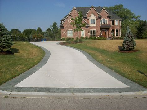 Concrete Border Driveway, Concrete Driveways With Borders, Stamped Concrete Driveway Border, Concrete Driveway With Border, Paver Boarder, Stamped Concrete Border, Stamped Concrete Driveway Ideas, Concrete Patio With Border, Diy Concrete Driveway