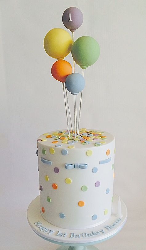 Dora Cake, Boy Cakes, Pig Birthday Cakes, Baby First Birthday Cake, Baby Boy 1st Birthday Party, Baby Birthday Themes, 1st Birthday Cakes, Balloon Cake, Beautiful Birthday Cakes