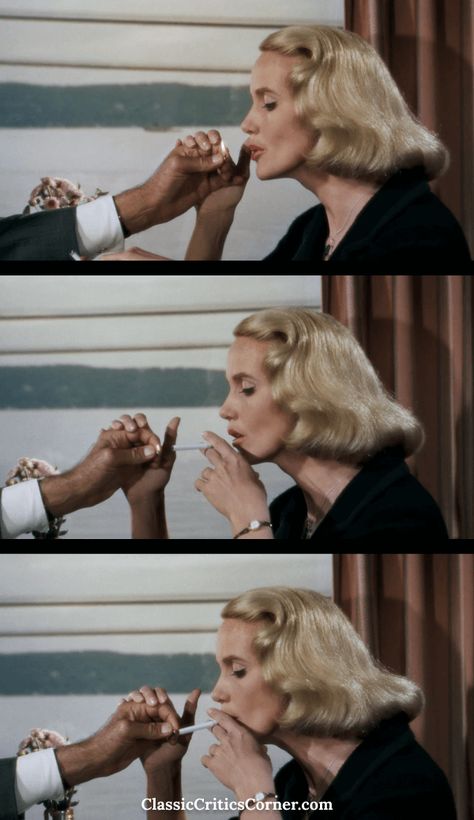 Eva Marie Saint North by Northwest | Your 1959 Hitchcock Blonde Inspiration Vintage Glam Outfits, Edith Head Fashion, Blonde Inspiration, Old Hollywood Aesthetic, Eva Marie Saint, Old Hollywood Hair, Hollywood Aesthetic, Old Hollywood Fashion, Blonde Aesthetic