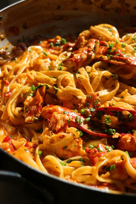 Argentina Shrimp, Spicy Lobster, Lobster Pasta Recipe, Olive Platter, Lobster Pasta, Lobster Dishes, Seafood Pasta Recipes, Sweet And Spicy Sauce, Lobster Bisque