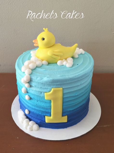 rubber duck smash cake Birthday Cake Boys 1st, Duck Birthday Cake, Rubber Duck Cake, Duck Birthday Theme, Birthday Cake Boys, Rubber Ducky Cake, Rubber Ducky Party, Rubber Ducky Birthday, Rubber Duck Birthday