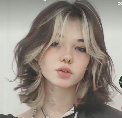 Hangodango on tiktok Short Grunge Hair, Dyed Hair Inspiration, Hair Inspiration Short, Pretty Hair Color, Hair Dye Colors, Dye My Hair, Short Hair Haircuts, Hair Inspiration Color, Cut My Hair