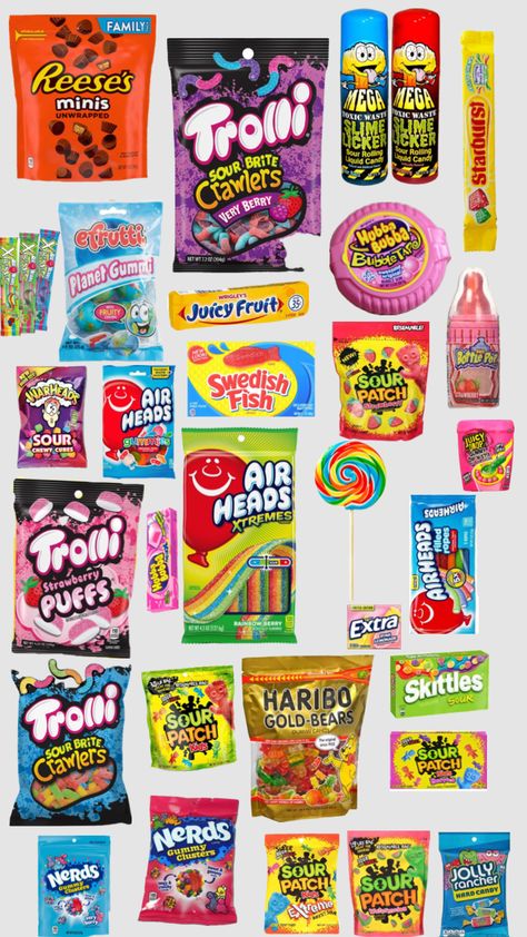 candyy>>>> #wallpaper #beauty #sports #preppy #candy #fyp #fypshuffle#f4f #sweet Preppy Candy, Sweets Table Ideas, Paper Squishies, Candy Gift Baskets, Popular Candy, Candy Drinks, Sweets Table, Sleepover Food, Junk Food Snacks