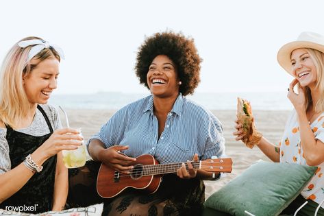 Friends singing together at a beach picnic | premium image by rawpixel.com / McKinsey Friends Singing Together, Singing Friends, Friends Singing, Singing Together, Sing Together, Chanel Quotes, American Party, What To Do When Bored, Beach Friends