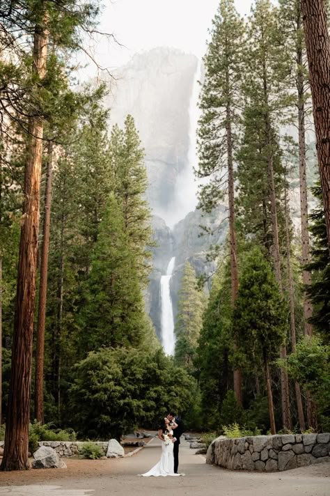 Yosemite Wedding Venues, Waterfall Elopement, Waterfall Wedding, Yosemite Elopement, Yosemite Wedding, Elopement Planning, How To Elope, Hill Wedding, Dream Photography