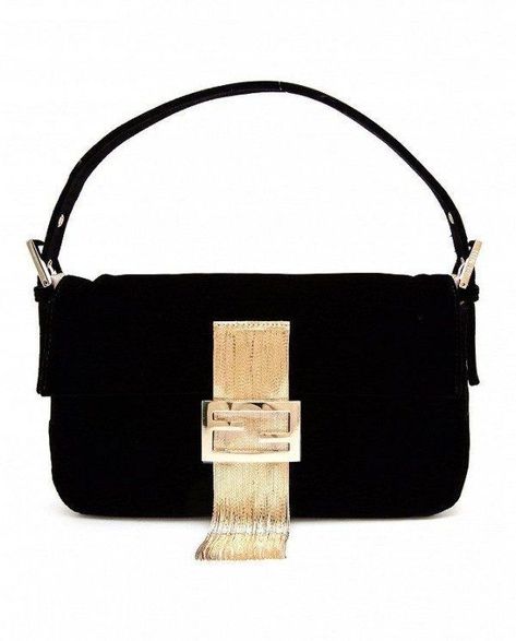 Fendi Baguette Bag, Handbag Trends, Baguette Bags, Fancy Bags, Handbag Heaven, Fendi Baguette, Vintage Purses, Trending Handbag, Cute Purses