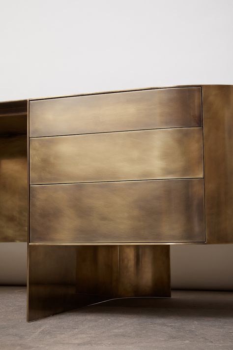 Shipping Furniture, Architecture Restaurant, Joinery Details, Brass Furniture, Minimalist Desk, Brass Desk, Nate Berkus, Metal Cabinet, Furniture Details