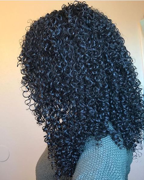 3c Hair, Hair Regimen, Pelo Afro, Beautiful Curly Hair, Hairdos For Curly Hair, Curly Hair Inspiration, Coily Hair, Long Natural Hair, Natural Hair Inspiration