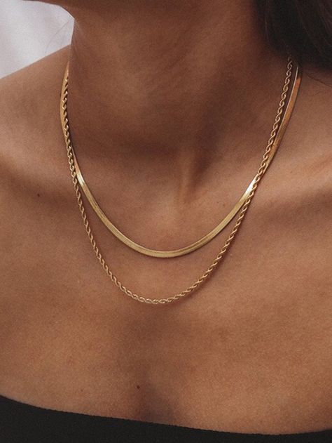 Yellow Gold  Collar  Zinc Alloy   Embellished   Women's Fashion Jewelry Multi Chain Necklace, Stacked Necklaces, Multi Layer Necklace, Classy Jewelry, Jewelry Lookbook, Gold Necklaces, Gold Necklace Layered, Girly Jewelry, Pretty Jewellery