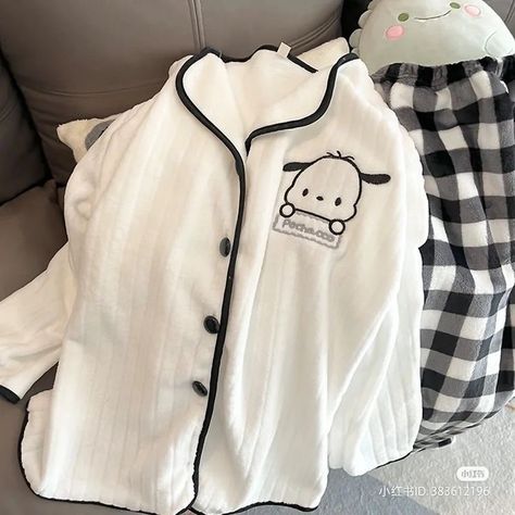 Fluffy Pajamas Aesthetic, Kawaii Home, Warm Pajamas, Cute Pjs, Pajama Fashion, Cute Sleepwear, Cute Pajama Sets, Suit Coat, Mode Kpop