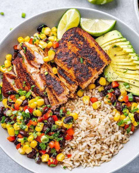 Southwest Salmon, Salmon Bowls, Salmon Rice Bowl, Salmon Rice, Recipes Salmon, Black Bean Salsa, Healthy Bowls Recipes, Healthy Rice, Bean Salsa