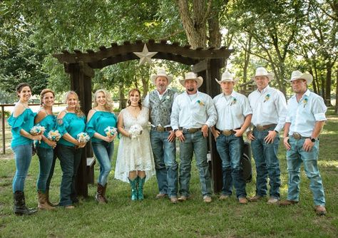 Blue Jean Wedding, Country Wedding Groomsmen, Country Themed Wedding, Country Style Wedding Dresses, Country Bridesmaid, Camo Wedding Dresses, Jeans Wedding, Camouflage Wedding, Country Western Wedding